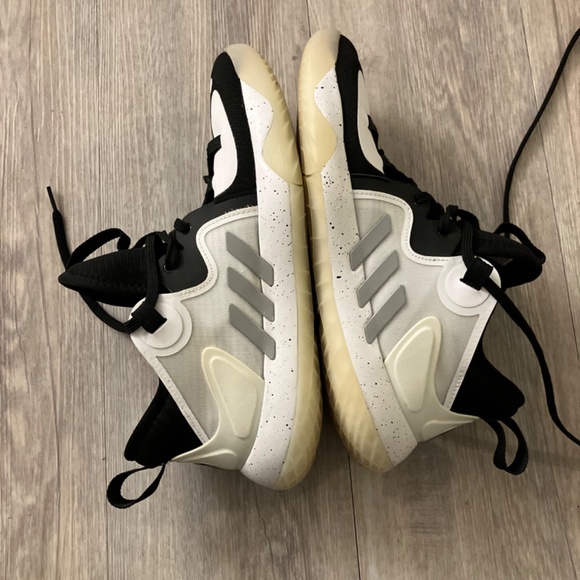 Adidas Harden Stepback 2 ‘black white’ Size 9.5 (men’s) - Picture 2 of 7